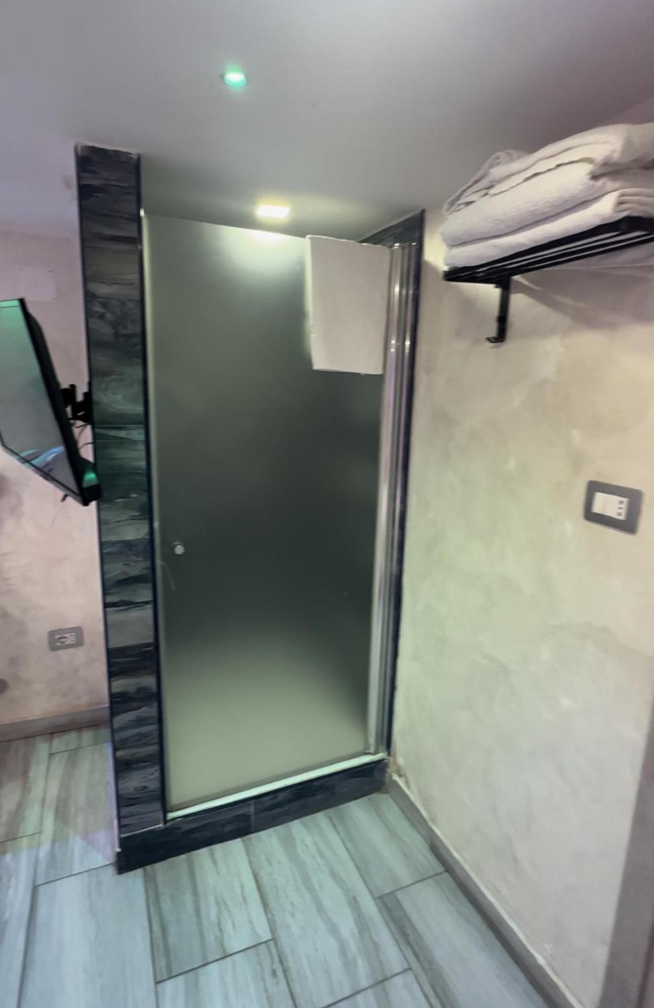 Hotel Clopat Vacanze2023 à Naples Extérieur photo
